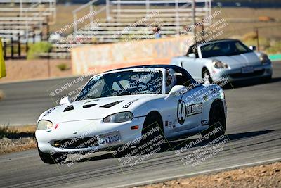 media/Oct-18-2025-Extreme Speed (Sat) [[d6d7e1fef1]]/Group 5/Session 1 (Turn 4)/